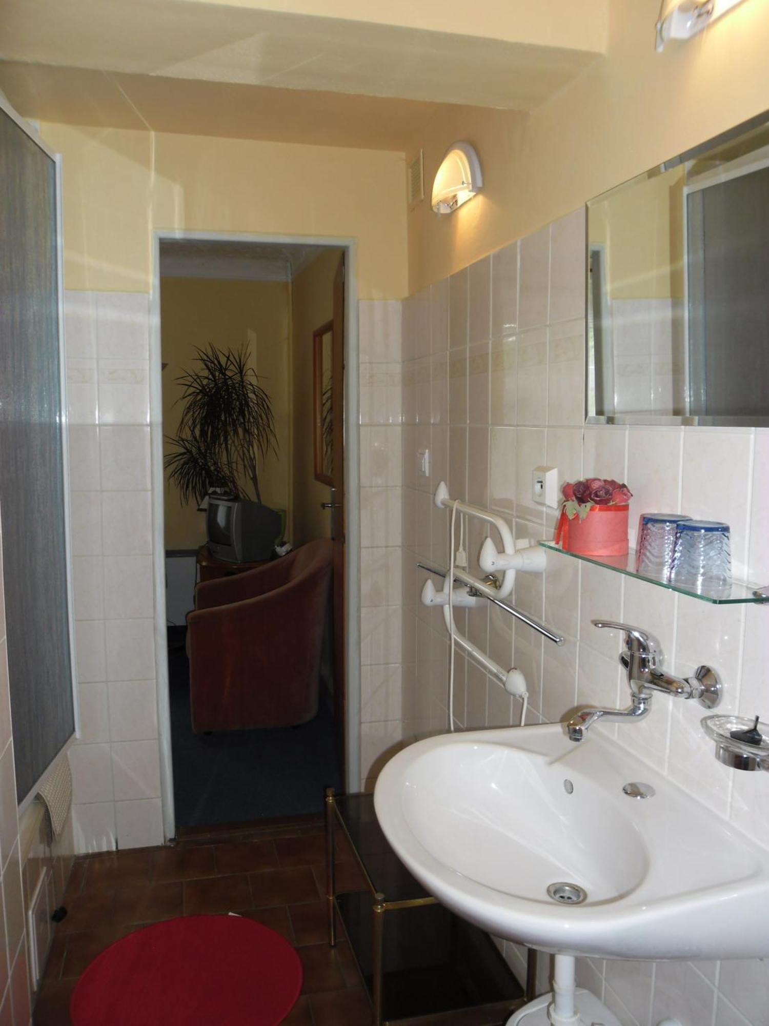 Villa Meteor Mariánské Lázně Kültér fotó