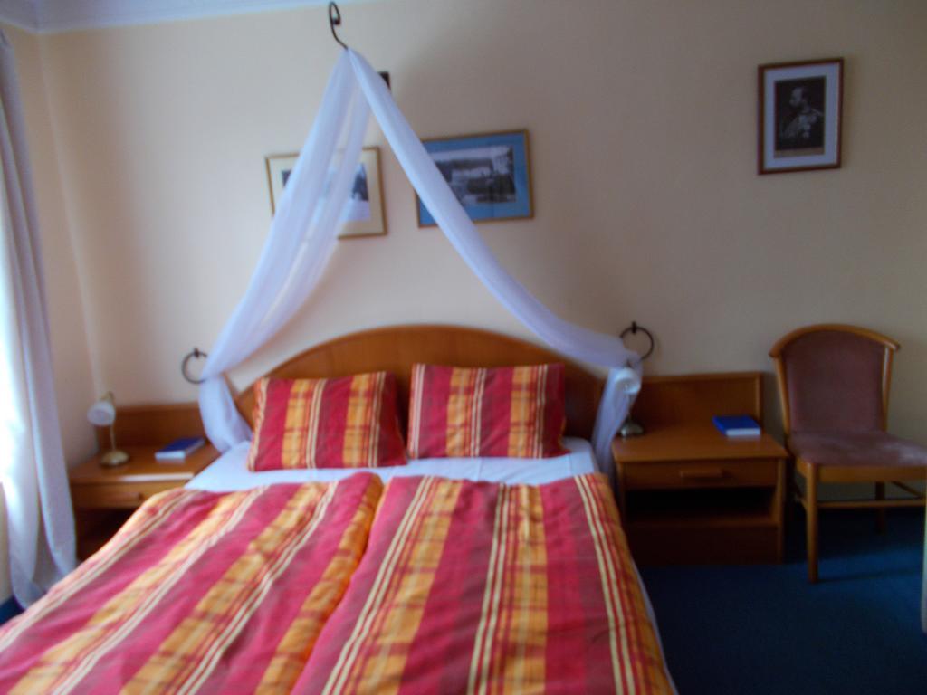 Villa Meteor Mariánské Lázně Kültér fotó